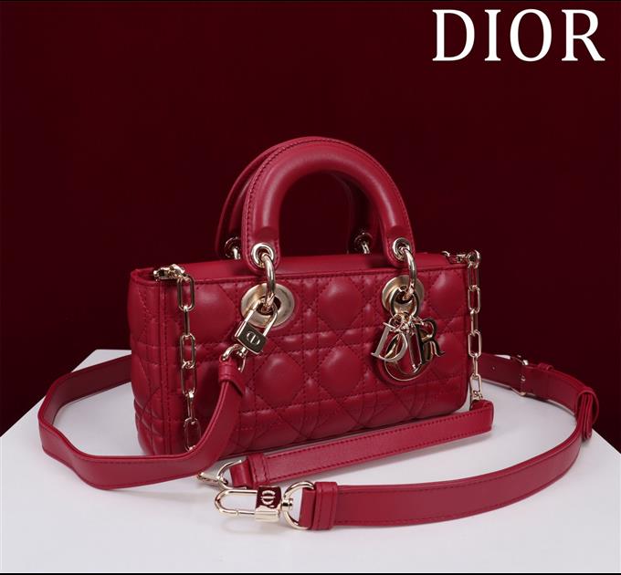 2025228Y700P204356975