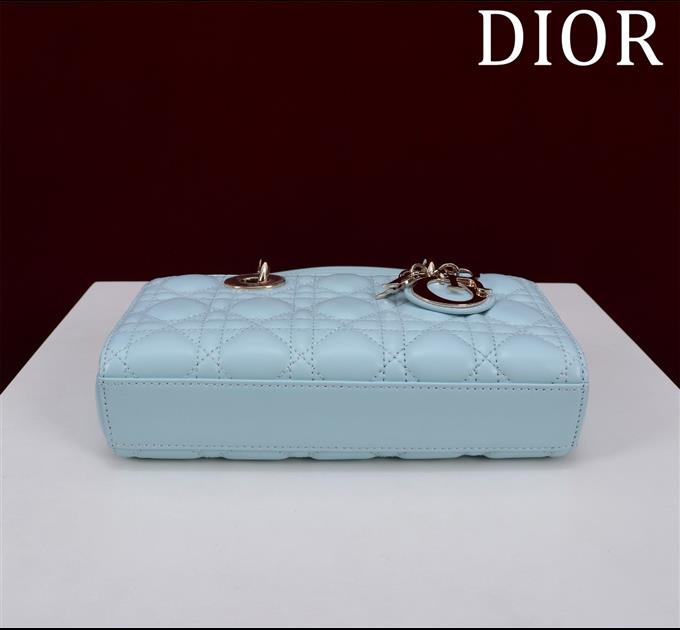 2025228Y700P204357147