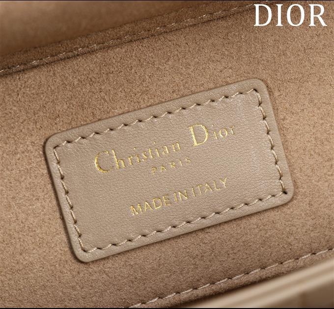 2025228Y700P204359193