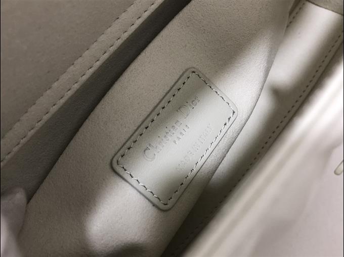 2025228Y700P204514183