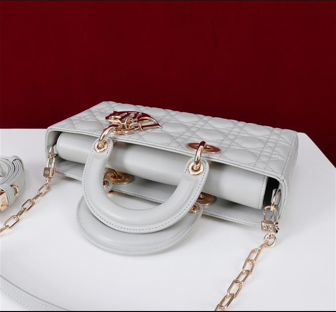 2025228Y780P20440805