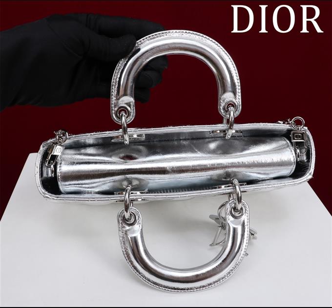 2025228Y780P20443459