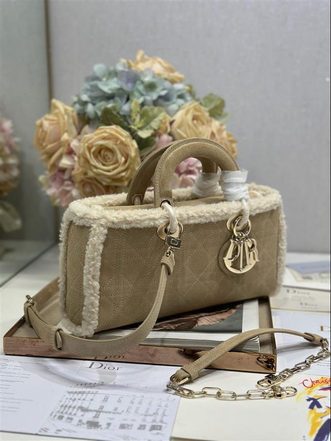 2025228Y850P204516626