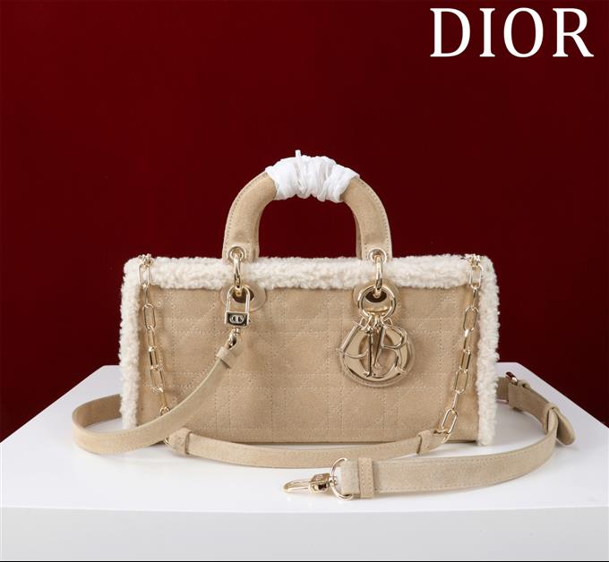 2025228Y950P204517174