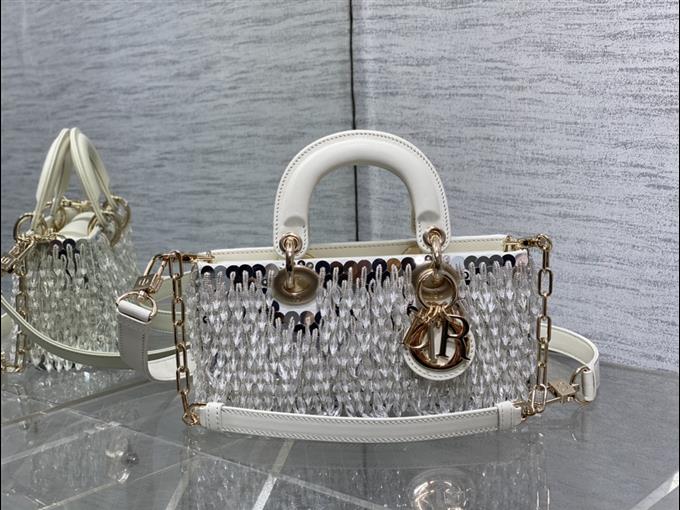 2025228Y1380P205547391