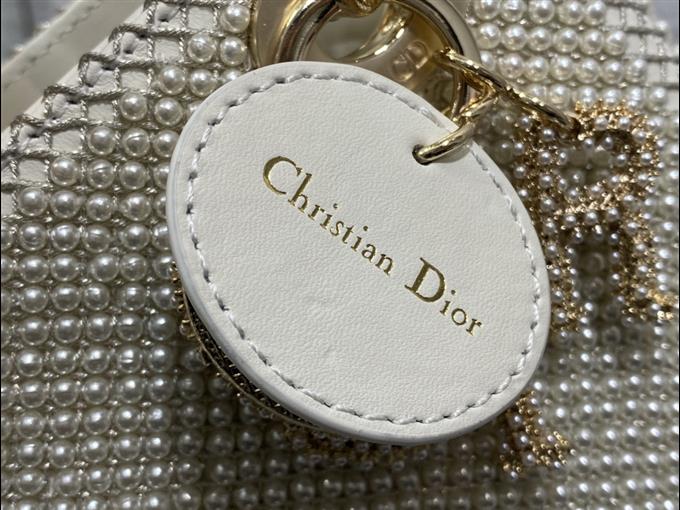 2025228Y1500P205548149