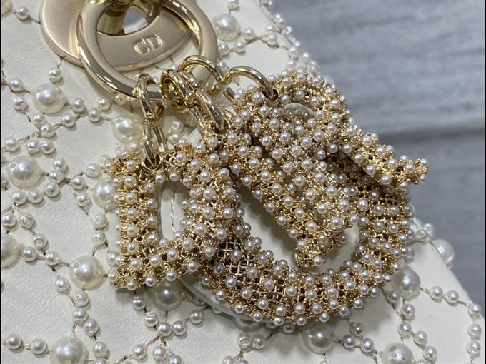 2025228Y1650P205548274