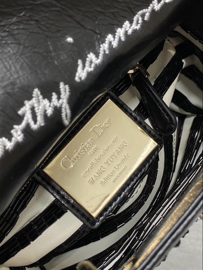 2025228Y2000P205548790