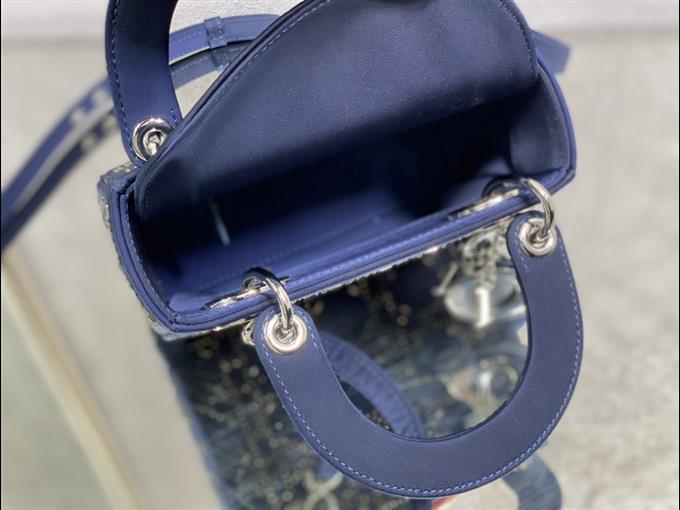 2025228Y500P212519924