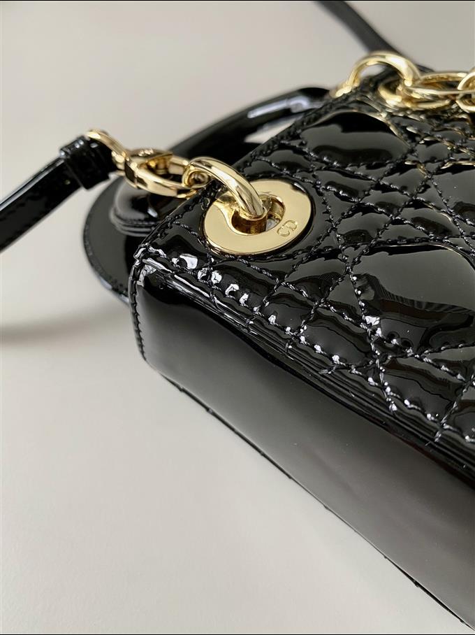 2025228Y580P212520268