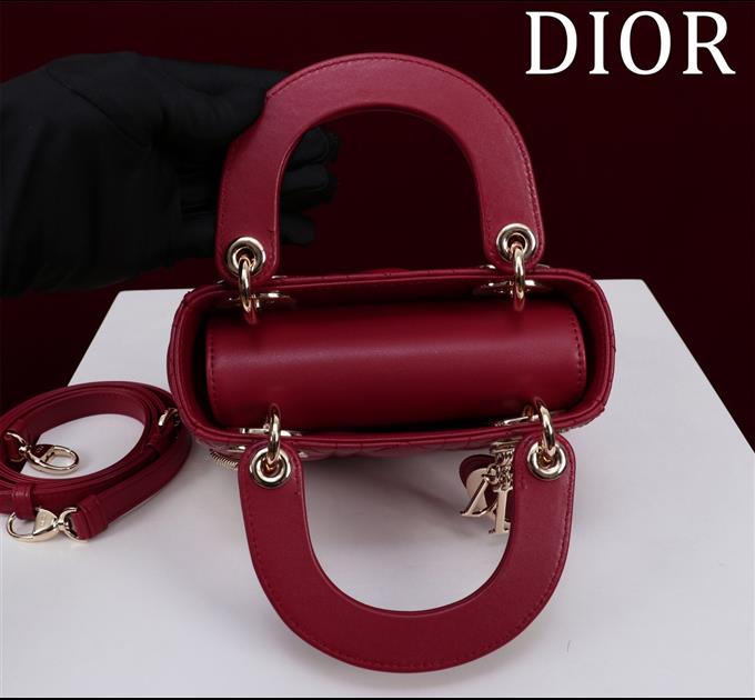 2025228Y600P205553734