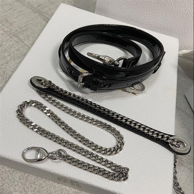 2025228Y600P205556172