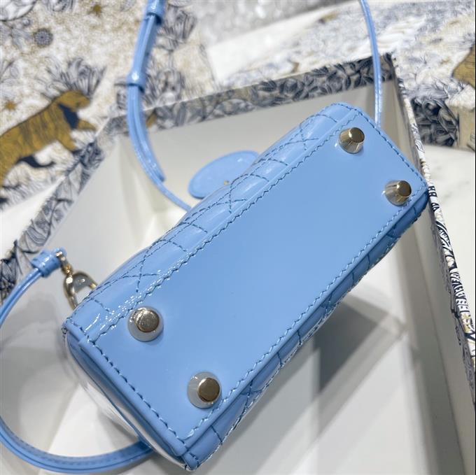 2025228Y780P205630578