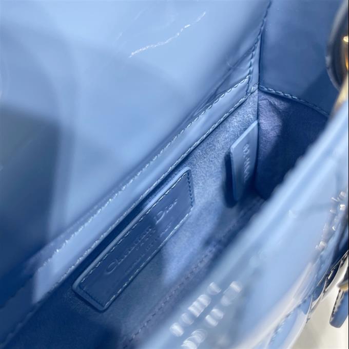 2025228Y780P205630625