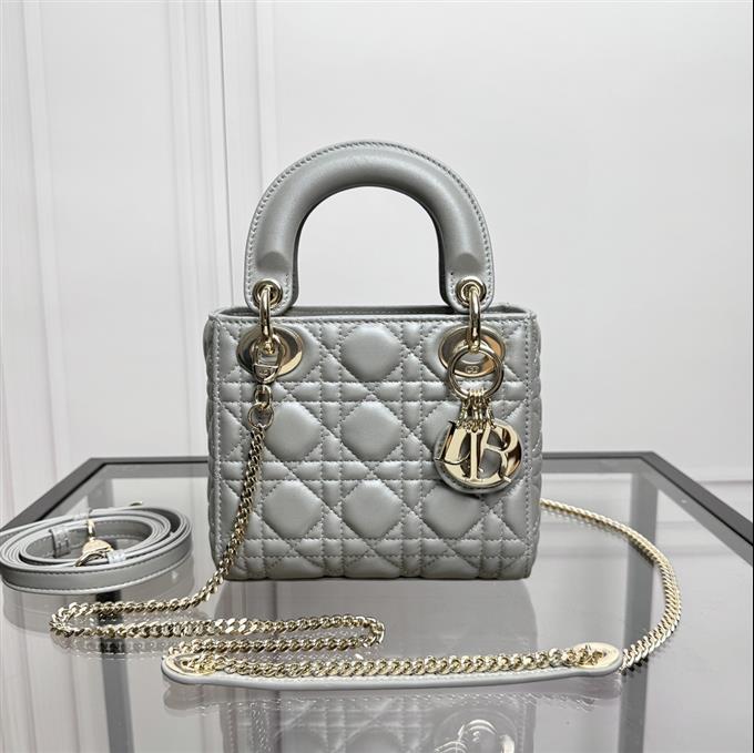 2025228Y600P205558842