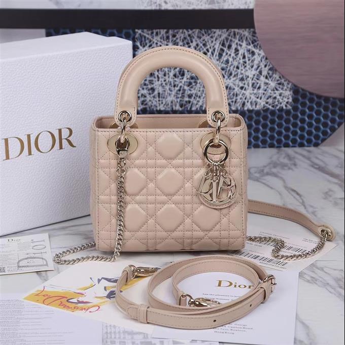 2025228Y600P205559125