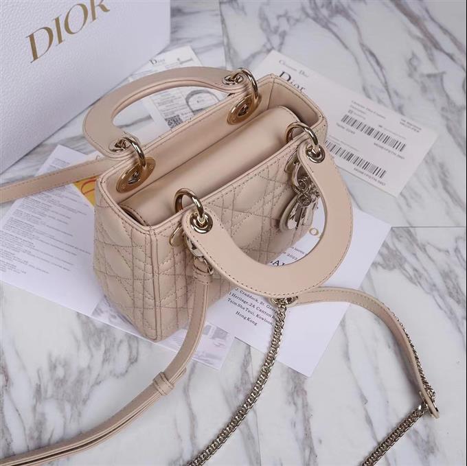 2025228Y600P205559220