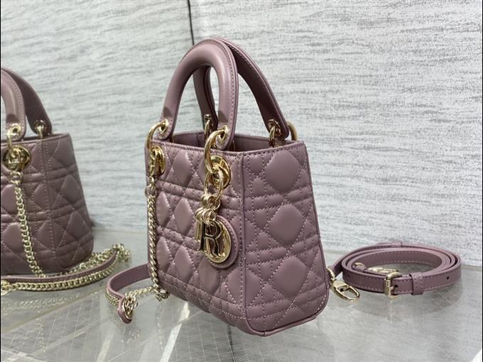 2025228Y600P205610439