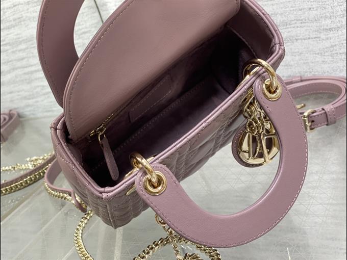 2025228Y600P205610471