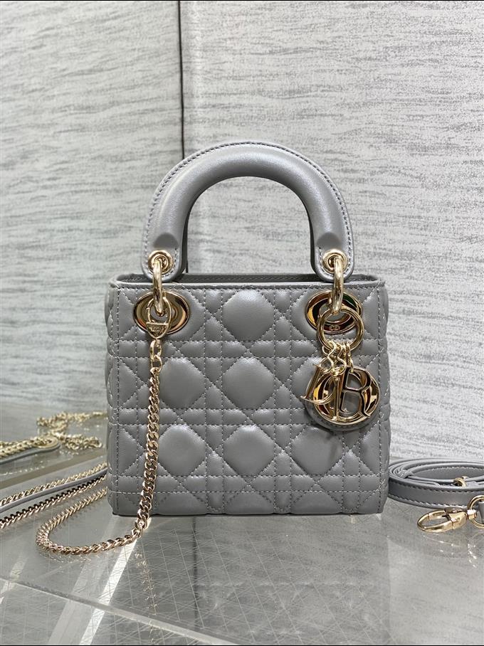 2025228Y600P205610662