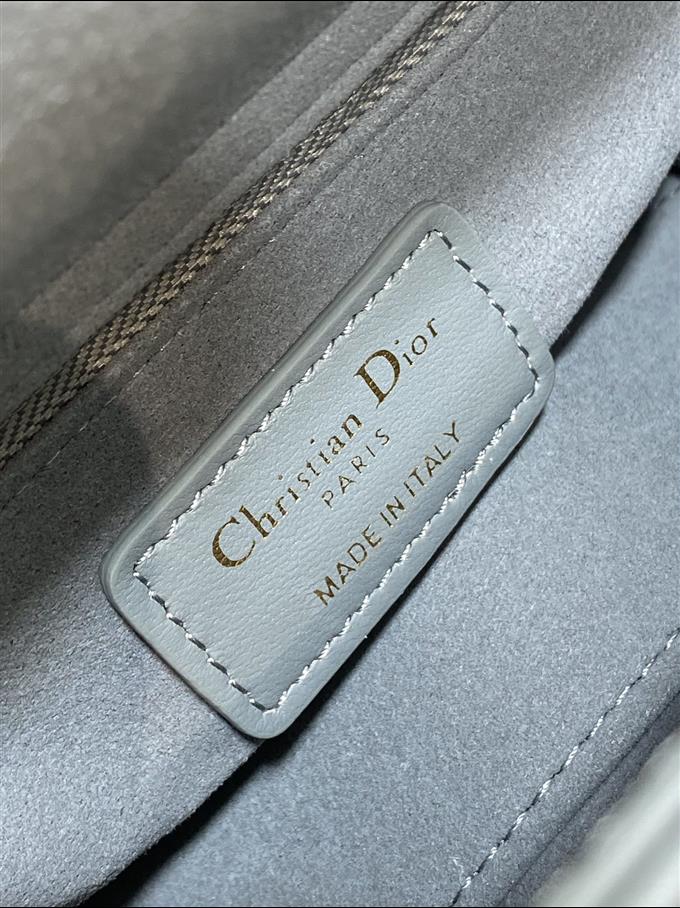 2025228Y600P20561160