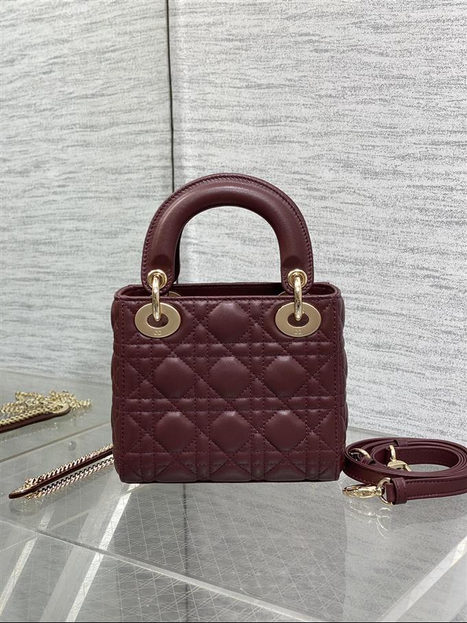 2025228Y600P205612437