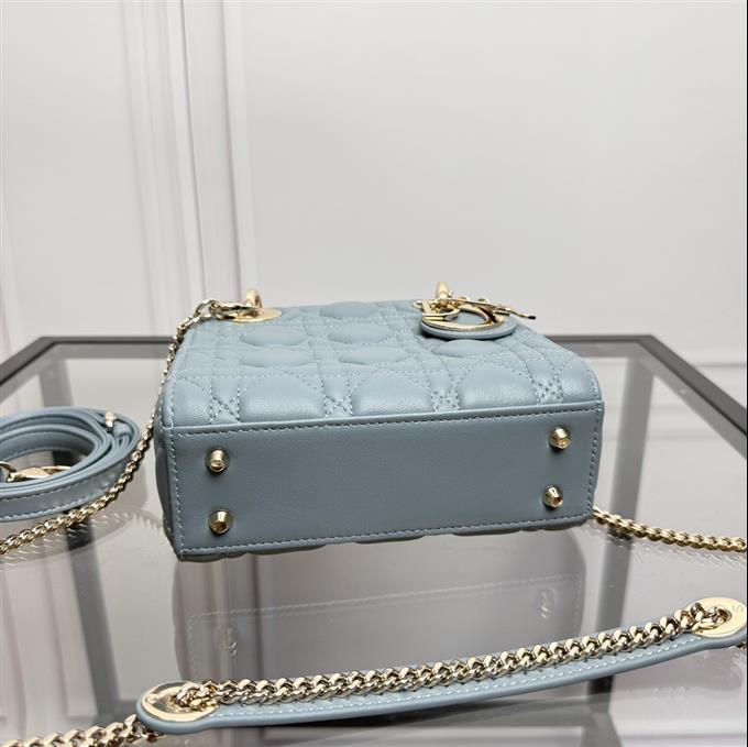 2025228Y600P205615258