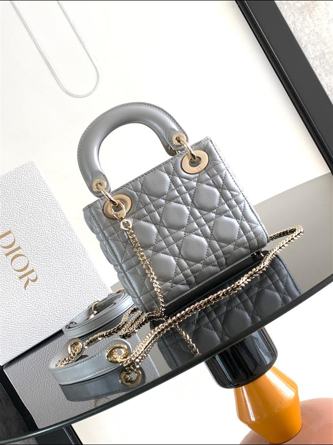 2025228Y600P205616382