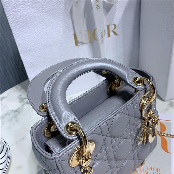 2025228Y600P20561962