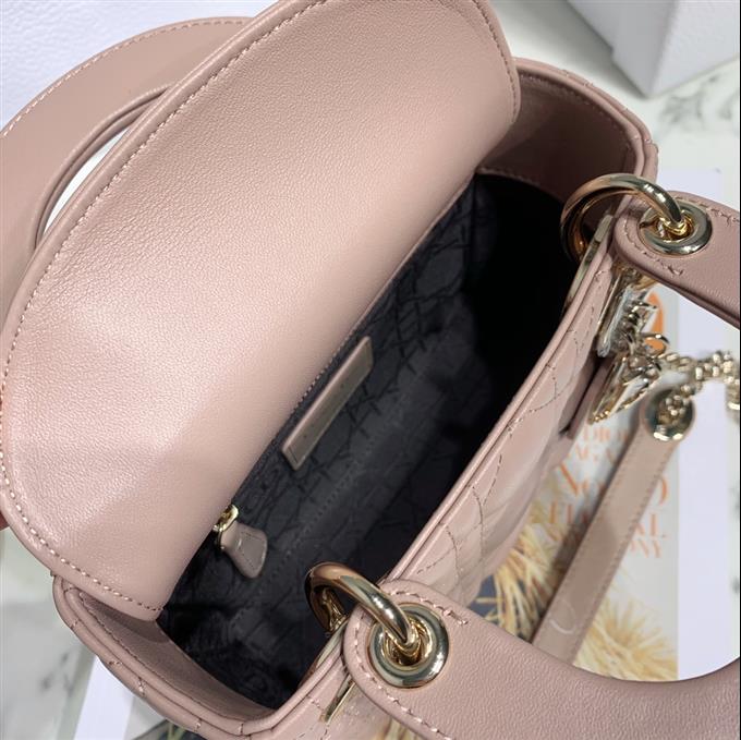 2025228Y600P20562496