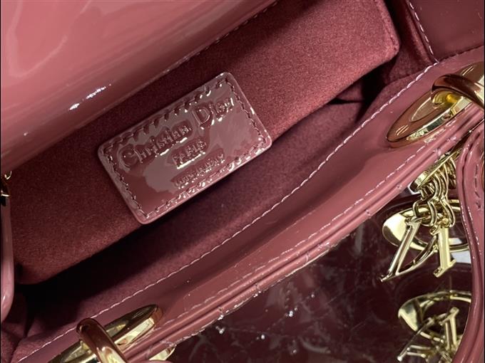 2025228Y600P20565790