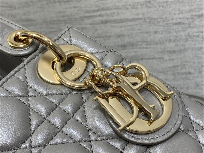 2025228Y600P20569826