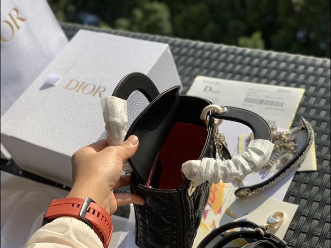 2025228Y900P221259613