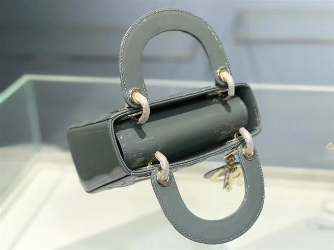 2025228Y600P212512643