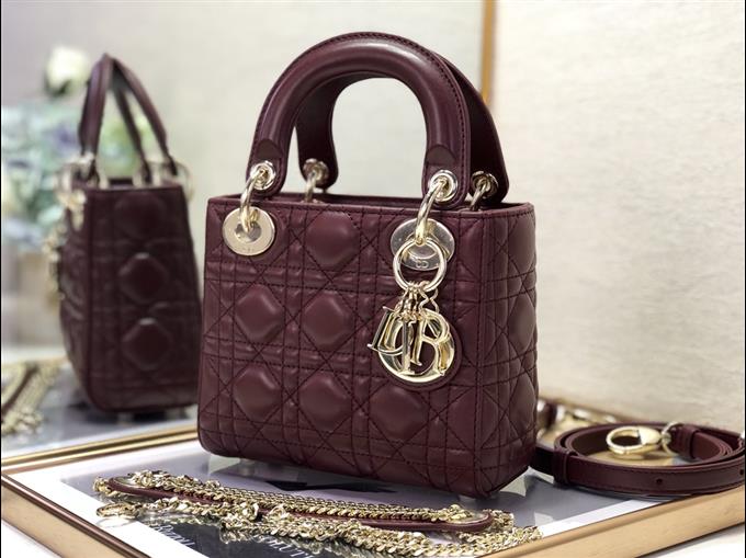 2025228Y600P212518827