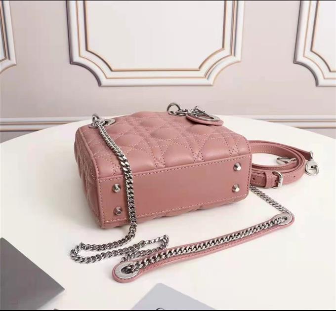 2025228Y600P212522209