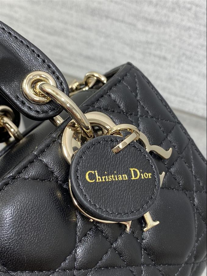 2025228Y620P212523836