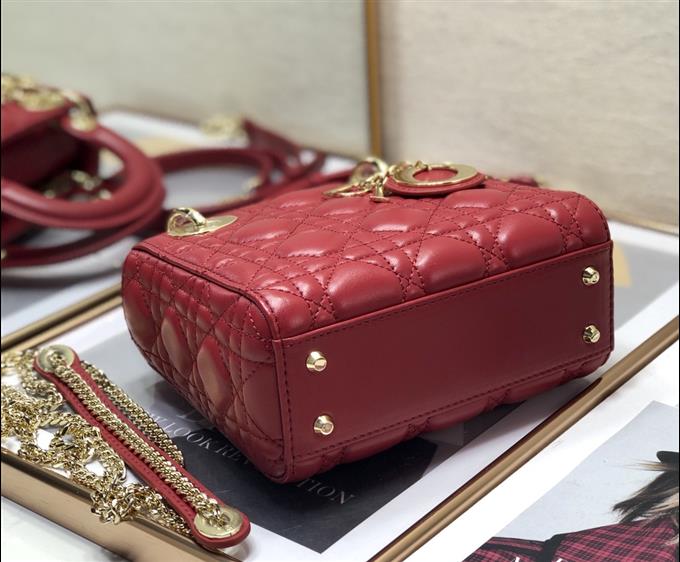 2025228Y650P20554582