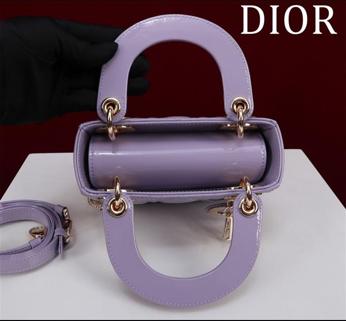 2025228Y650P205618641