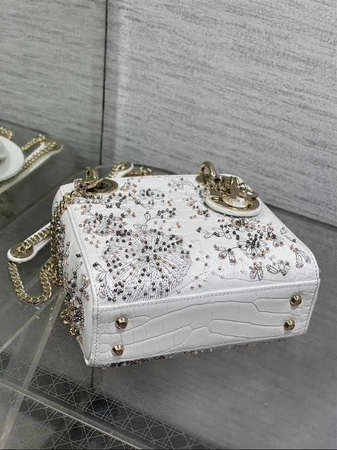 2025228Y900P205631153