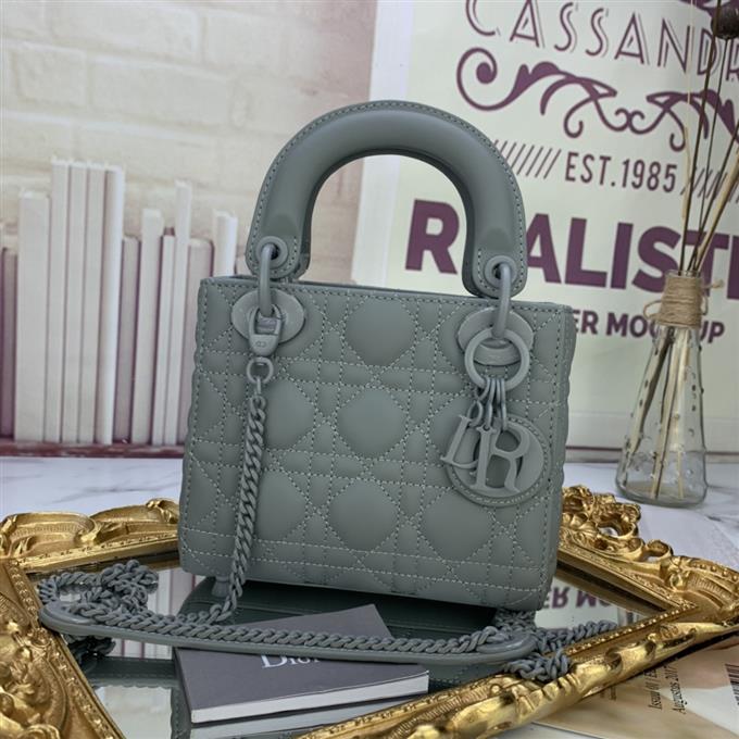 2025228Y650P205618863