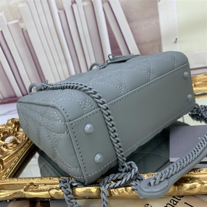 2025228Y650P205618926