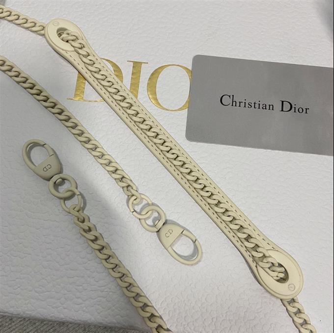 2025228Y650P205619693