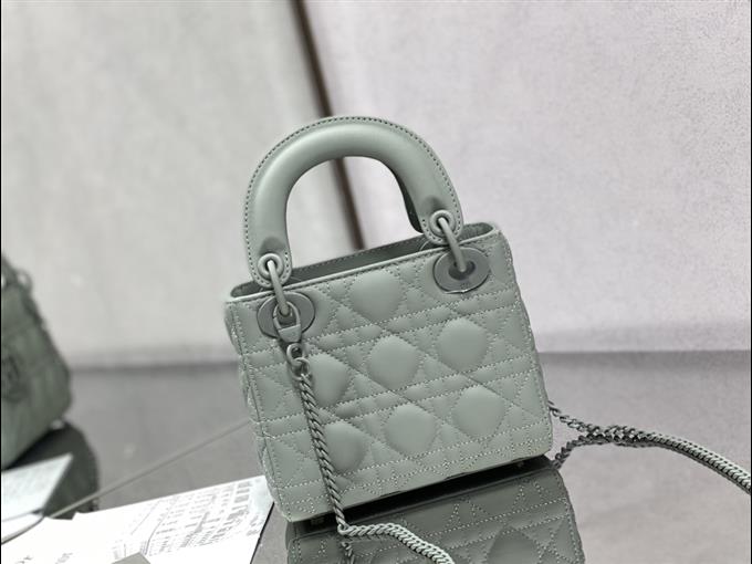 2025228Y650P205620193