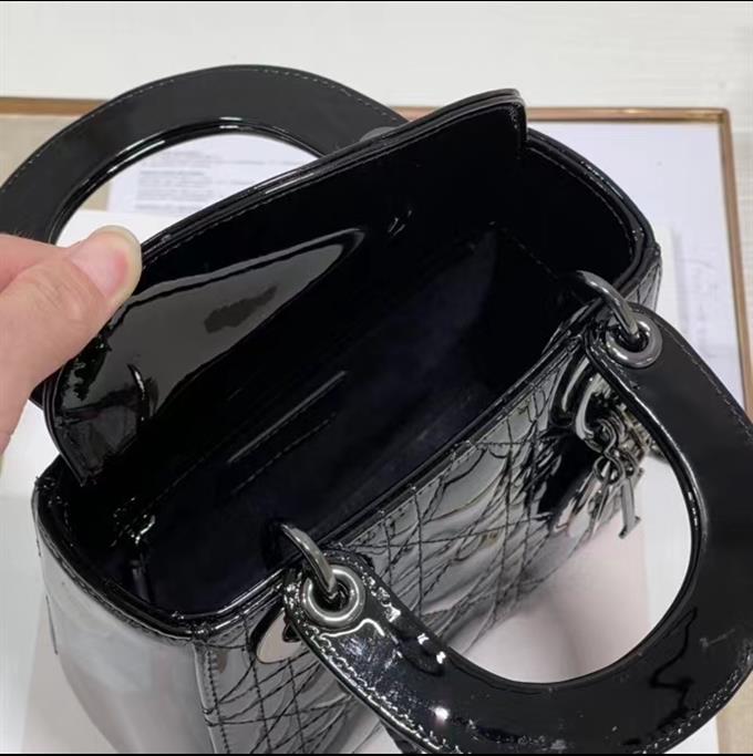 2025228Y650P205620539