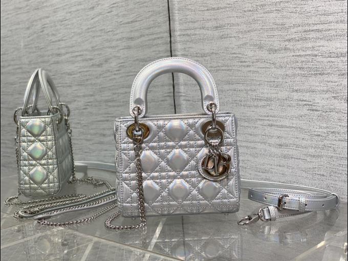 2025228Y650P212524334