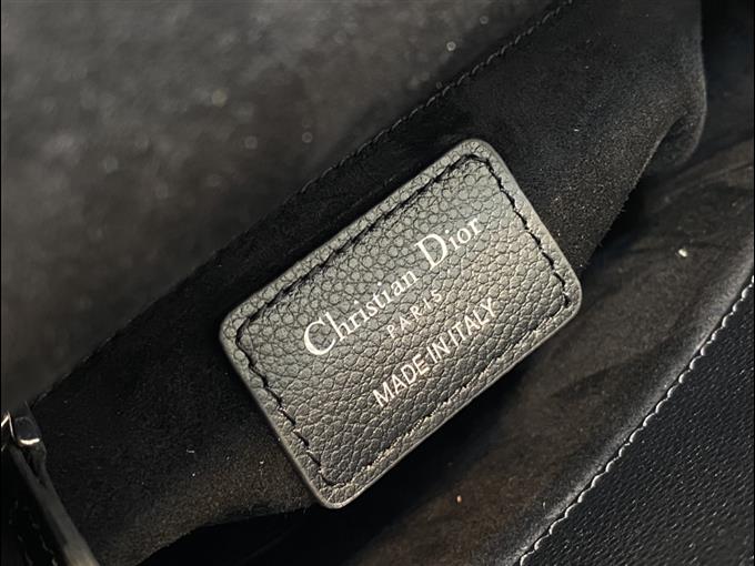 2025228Y680P205623173