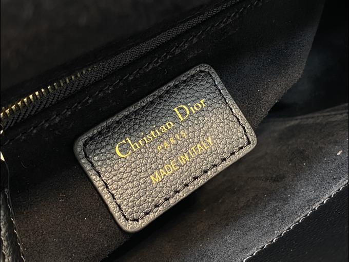 2025228Y680P205623454