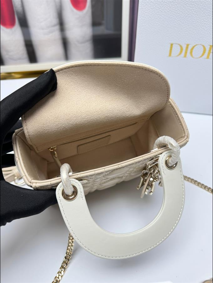 2025228Y680P212526682