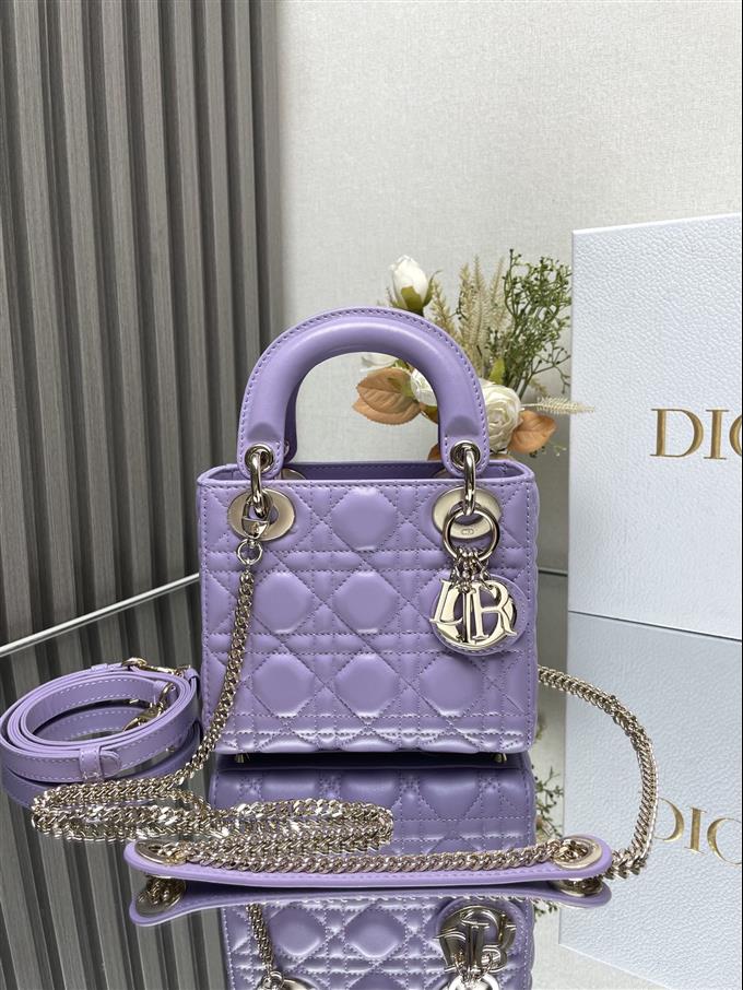 2025228Y700P205626840